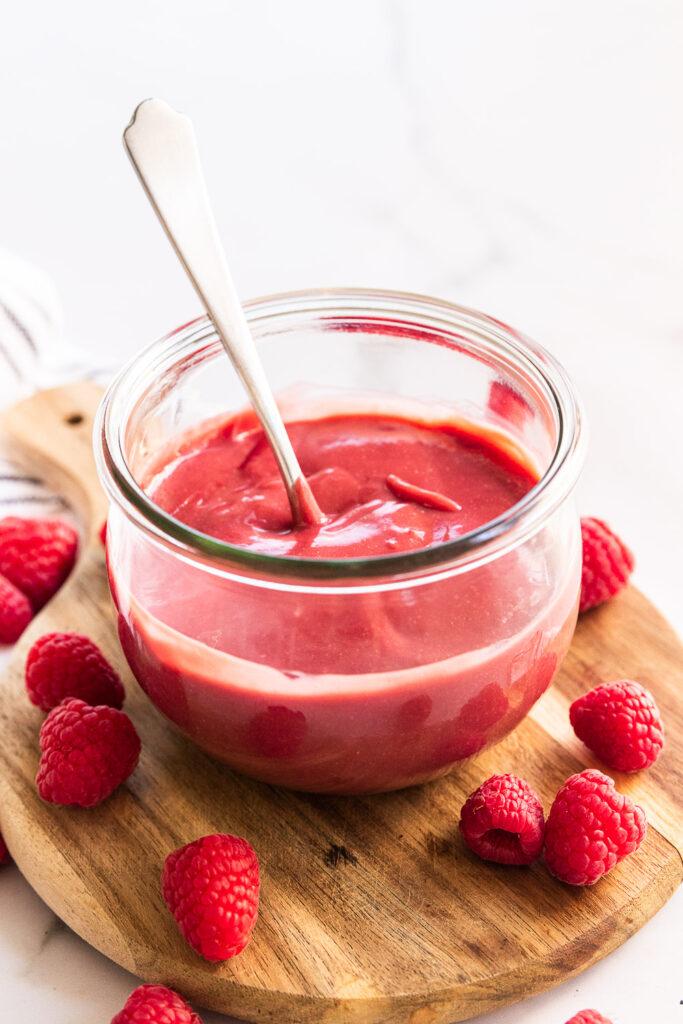 A jar of raspberry curd