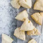 Petite Vanilla Bean Scones