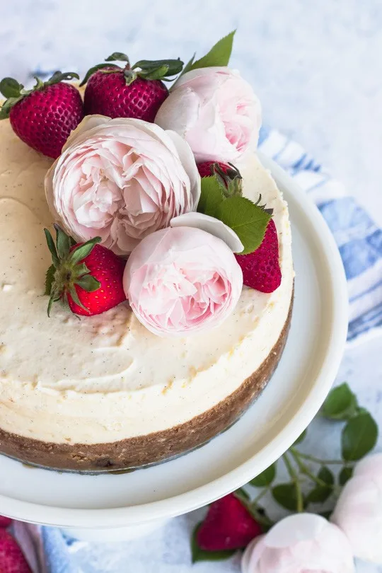 Vanilla Bean Cheesecake